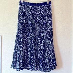 Anthropologie - Girls From Savoy Pleated MIDI Skirt - sz 4